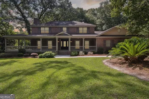 1261 Woodvalley Dr, Eastman, GA 31023