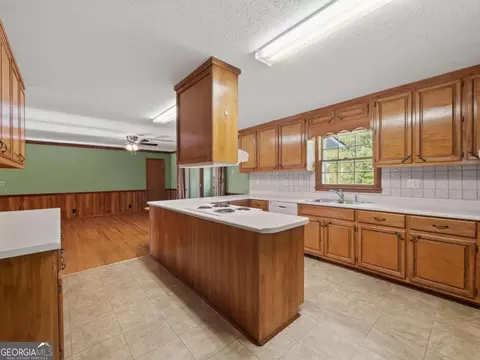 946 Cedar Ridge Rd, Commerce, GA 30530 photo 10