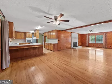 946 Cedar Ridge Rd, Commerce, GA 30530 photo 12