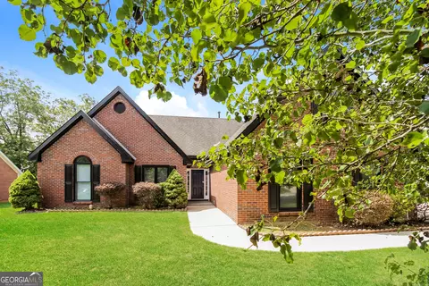 215 Bo Simpson Pkwy, Mcdonough, GA 30253