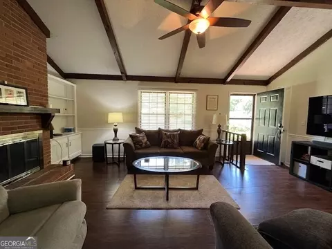 122 Lakecrest Dr, Lagrange, GA 30240 photo 3