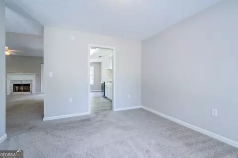 180 Highgrove Dr, Covington, GA 30016 photo 8