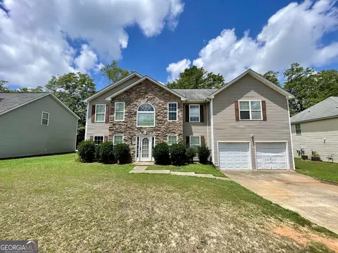 423 Grier Dr, Locust Grove, GA 30248