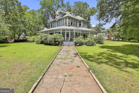 204 Bridge St, Senoia, GA 30276