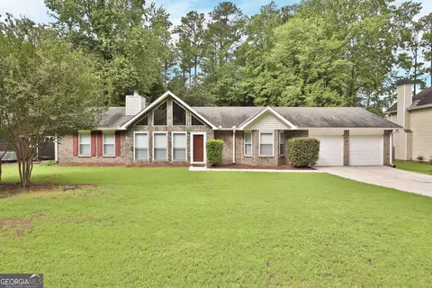 606 Grecken Grn, Peachtree City, GA 30269