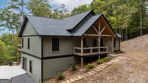 121 Jonquil Ln, Ellijay, GA 30540