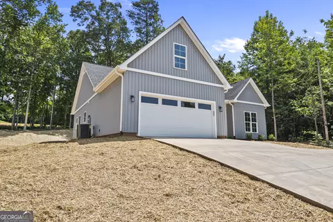 334 Chickasaw Dr, Westminster, SC 29693
