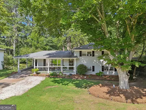 2380 Miriam Ln, Decatur, GA 30032