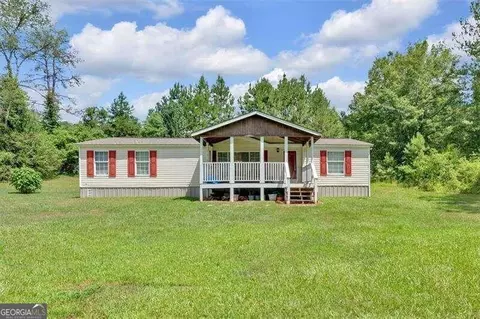 1217 Broad St, Tallapoosa, GA 30176