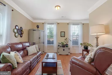19 Oatgrass Dr, Grayson, GA 30017 photo 7