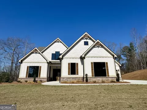 100 Tuxedo Cir, Forsyth, GA 31029