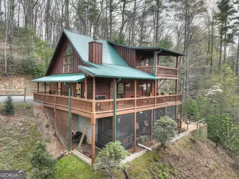 464 Bell Camp Ridge Rd, Blue Ridge, GA 30513