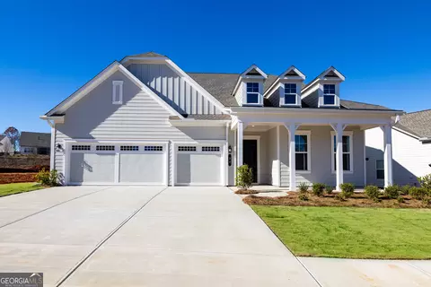 84 Club Cresswind Dr, Newnan, GA 30263