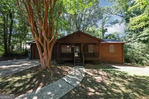210 Candy Ln, Canton, GA 30115