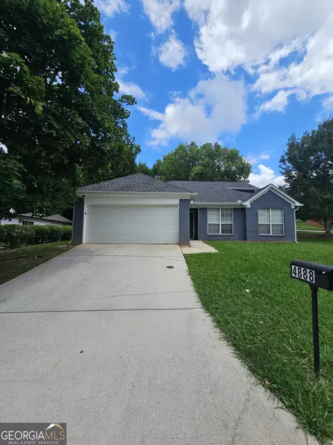 4888 Truitt Ln, Decatur, GA 30035