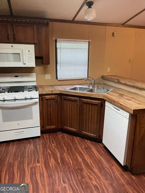 40 Yorktown Ave, Hampton, GA 30228 photo 6