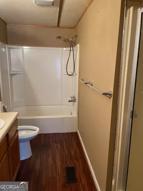 40 Yorktown Ave, Hampton, GA 30228 photo 8