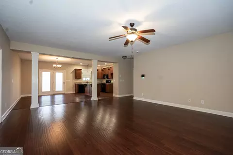 104 Sheila St, Lagrange, GA 30241 photo 2
