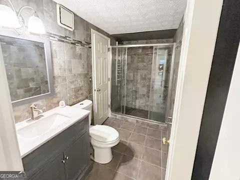 571 Farmbrook Trl NE, Kennesaw, GA 30144 photo 17