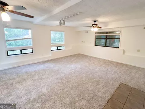 571 Farmbrook Trl NE, Kennesaw, GA 30144 photo 15