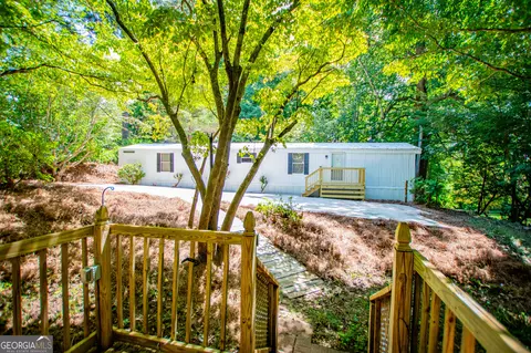 96 Evergreen Dr, Villa Rica, GA 30180