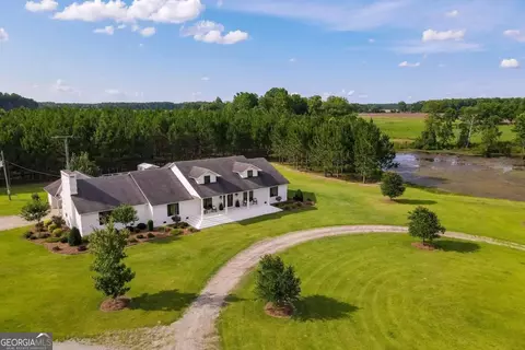 1215 Harmony Church Rd, Glennville, GA 30427