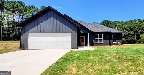 81 Holly Rd, Bowdon, GA 30108