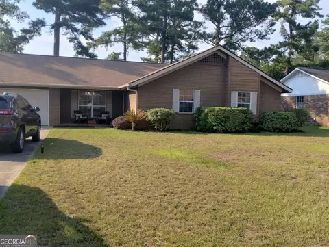 602 Windhaven Dr, Hinesville, GA 31313