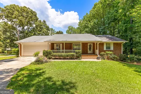 20 Circle Dr, Hampton, GA 30228