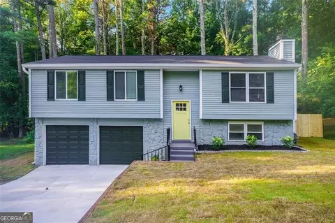 5808 Calico Ct, Lithonia, GA 30058