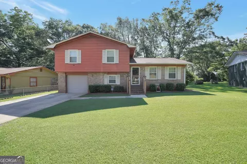 406 Westchester Dr, Barnesville, GA 30204