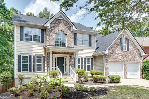 1537 Belfaire Lake Trl, Dacula, GA 30019