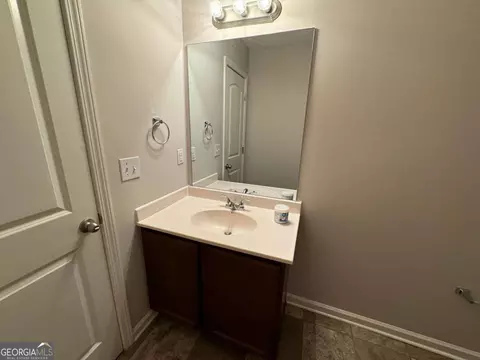 225 Heaton Dr, Covington, GA 30016 photo 11