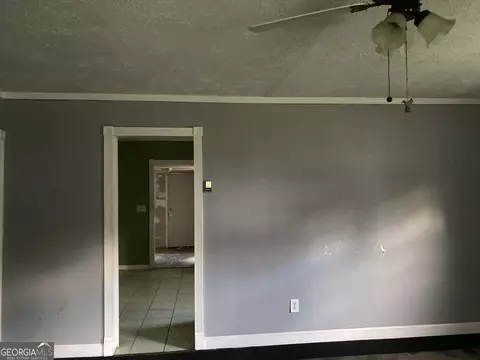5 Weaver St, Jackson, GA 30233 photo 2