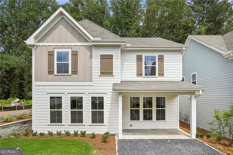 3815 Cottage Circle Ln, Clarkston, GA 30021