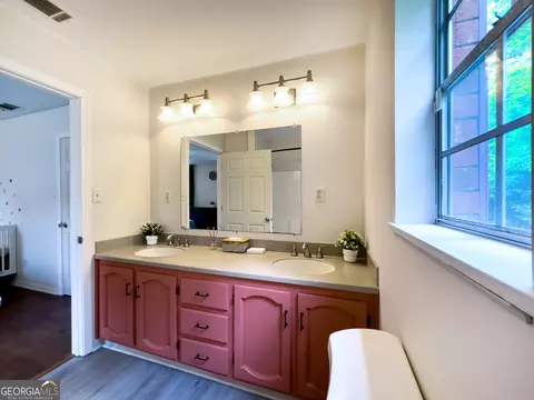 402 S Ash St, Springfield, GA 31329 photo 14