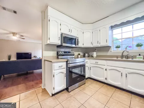 402 S Ash St, Springfield, GA 31329 photo 7