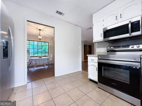 402 S Ash St, Springfield, GA 31329 photo 8