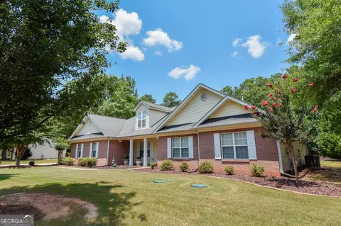 266 Valley Way, Hampton, GA 30228