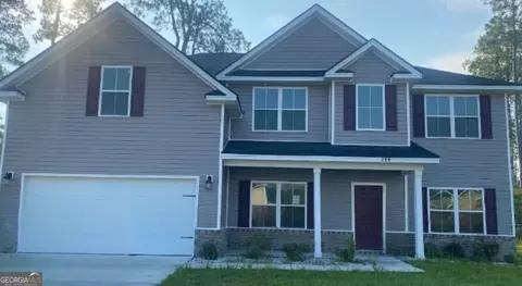 284 Thorp Cir, Hinesville, GA 31313