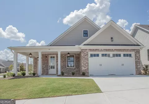 101 Live Oak Ln, Carrollton, GA 30117