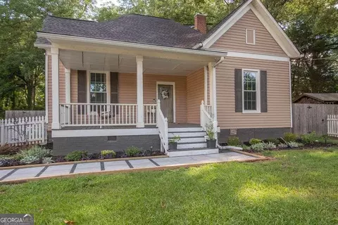 92 Fayetteville Rd, Fairburn, GA 30213