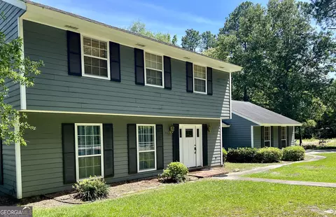 209 Wellington Dr, Dublin, GA 31021