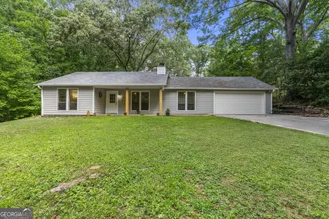 1083 Sandalwood Dr, Lawrenceville, GA 30043
