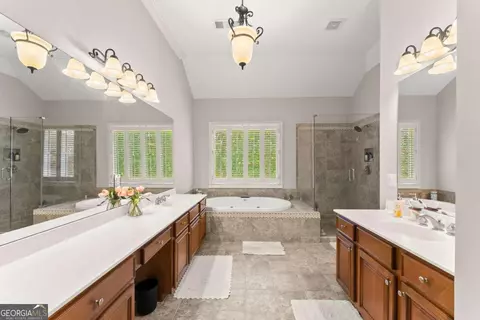 Bath - 1720 Briergate Dr, Duluth, GA 30097 photo 4 of 11