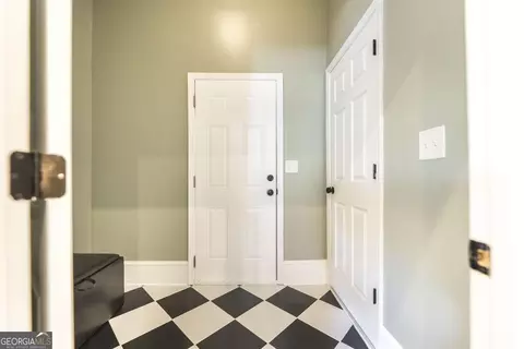 1077 Boulevard, Macon, GA 31211 photo 15