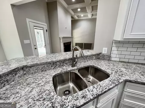 Kitchen - 2520 Fox Creek Ct, Haddock, GA 31033 photo 8 of 9