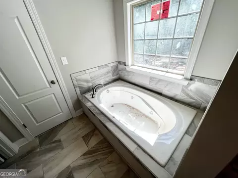 Bath - 2520 Fox Creek Ct, Haddock, GA 31033 photo 9 of 15