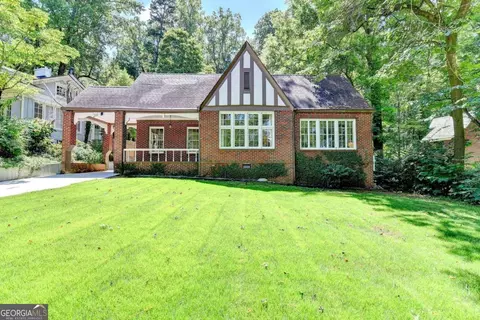 879 Clifton Rd NE, Atlanta, GA 30307