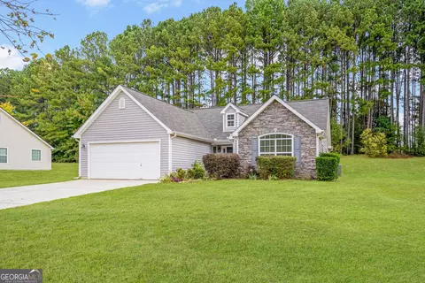 153 Fears Dr, Hampton, GA 30228